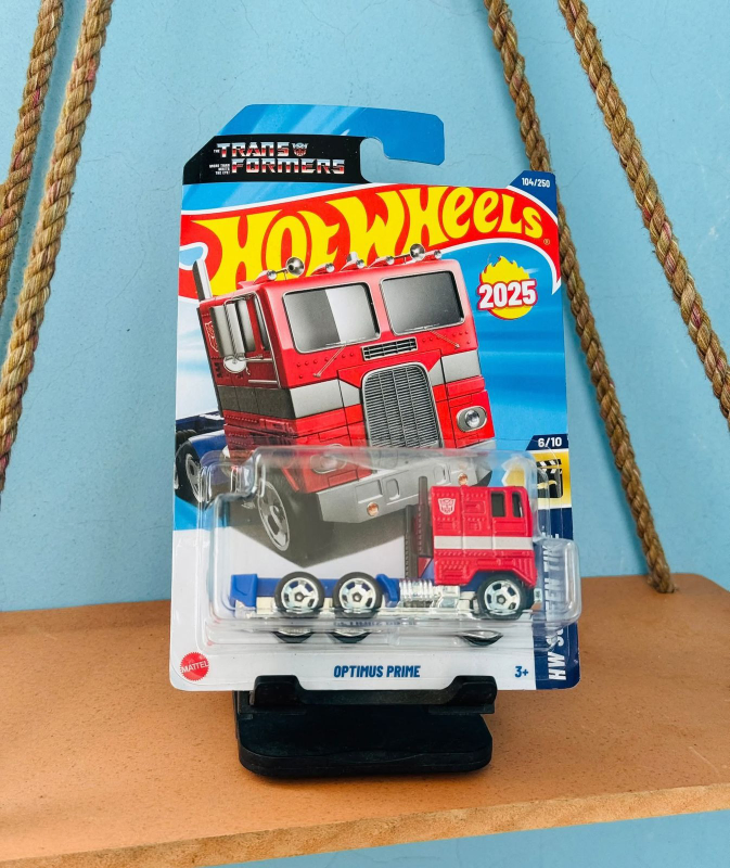 Hot Wheels Optimus Prime Truck